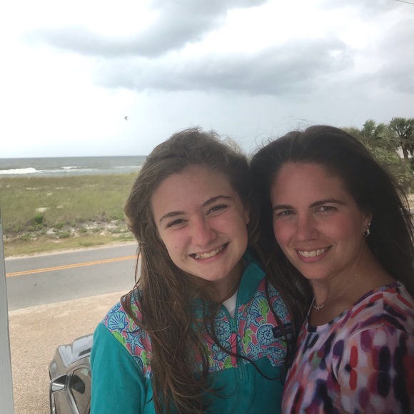 Meet your Posher, Ivy - Picture 1 of 1